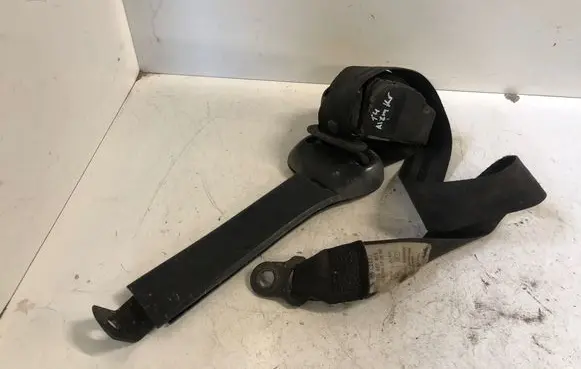 Volkswagen Transporter - Caravelle T4 Rear seatbelt 723857815