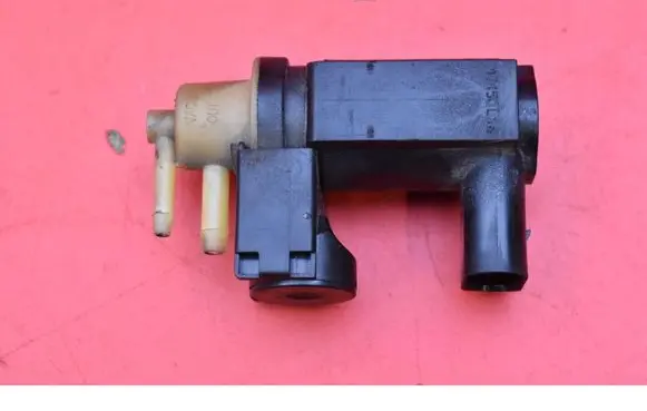 Volvo S90, V90 Vacuum valve 31339808