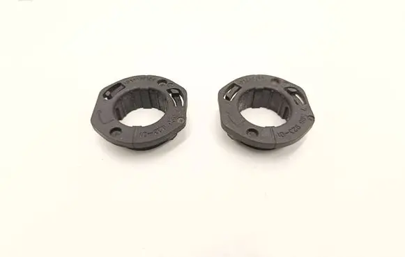 BMW 4 F32 F33 Radiator mount bracket 7596923