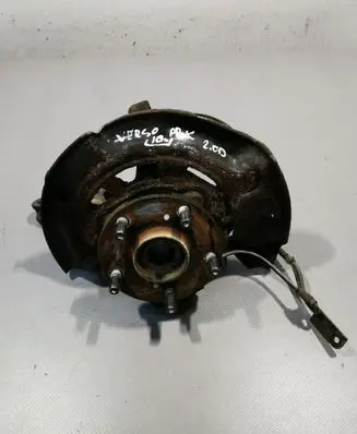 Toyota Verso Front wheel hub