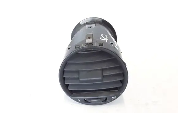 Volkswagen Caddy Dash center air vent grill 2K0819703B