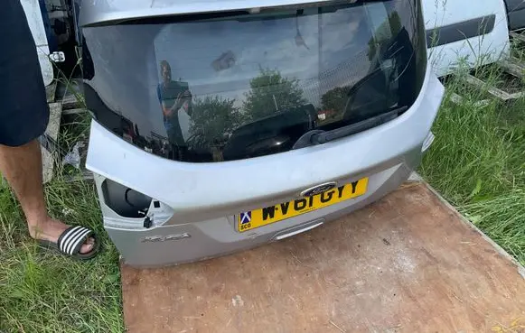 Ford Kuga I Tailgate/trunk/boot lid
