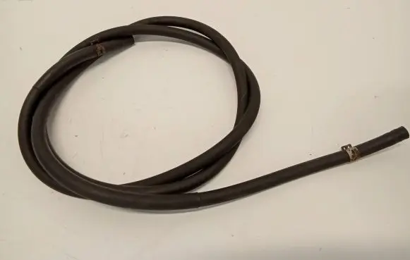 Mercedes-Benz CLK A209 C209 Engine coolant pipe/hose 2098300196 3332510