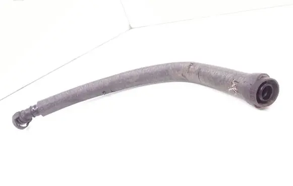BMW 1 E81 E87 Breather hose/pipe 7526645