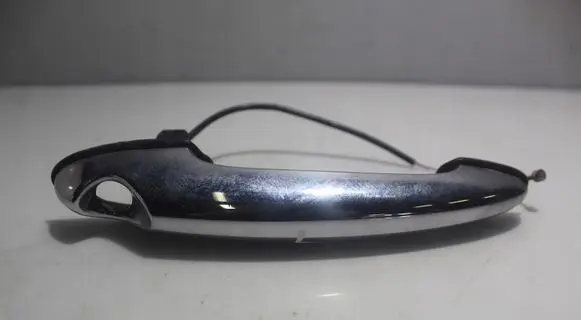 Front door exterior handle/bracket