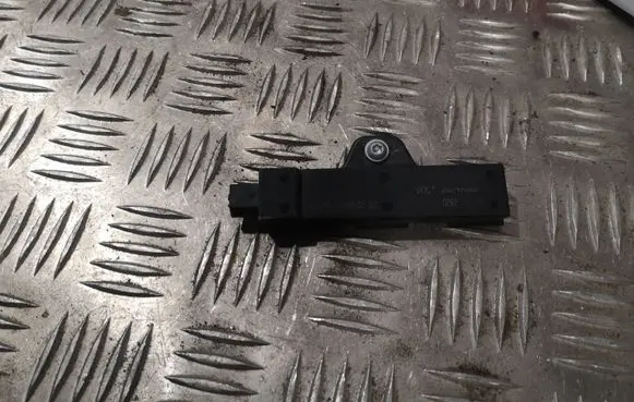 BMW 7 G11 G12 Keyless (KESSY) go control unit/module 9220832