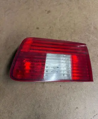 BMW 5 E39 Tailgate rear/tail lights 6900218