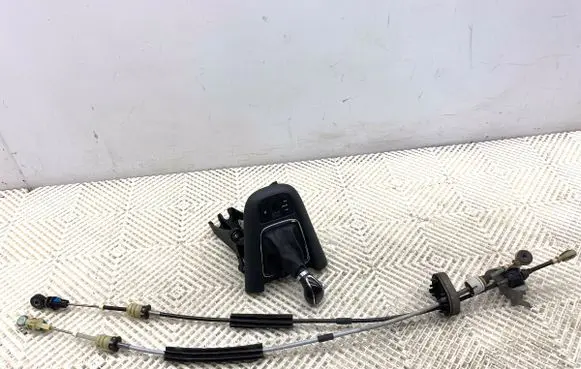 Opel Zafira C Gear shift rod 8126600010