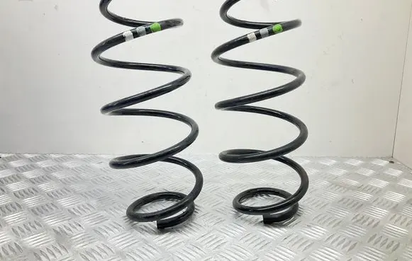 Audi Q3 8U Front coil spring 