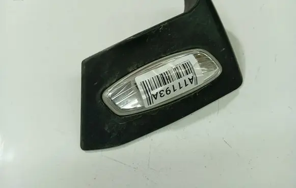 Citroen C4 I Picasso Front fender indicator light 