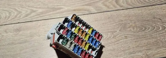 Volvo S60 Fuse box set 9162439
