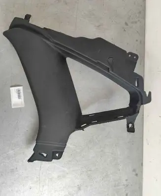 (C) pillar trim