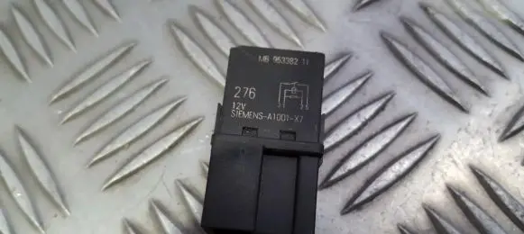 Volvo S40, V40 Other relay mb9533821l a1001-x7
