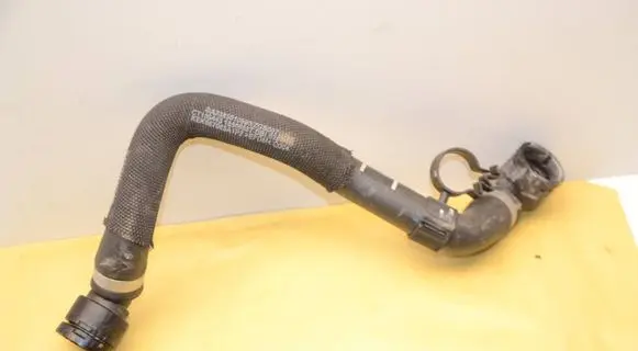 Mercedes-Benz GLC X253 C253 Engine coolant pipe/hose A2385010900 8604