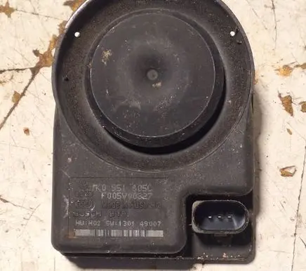 Audi A6 S6 C6 4F Alarm system siren 1K0951605C F005V00327