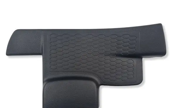 Dodge Durango III Rear sill trim cover 4129MT977 7CU79DX9AB 100977100BLR