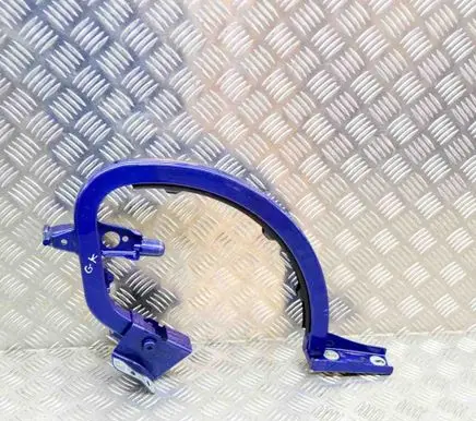 Audi A3 S3 8V Tailgate/trunk/boot hinge 8V5827301