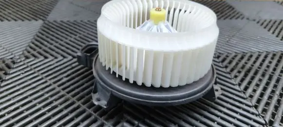 Ford Edge II Heater fan/blower AY2727006220