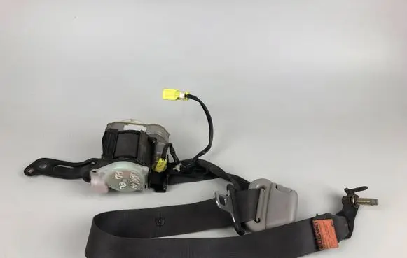 Subaru Outback Front seatbelt