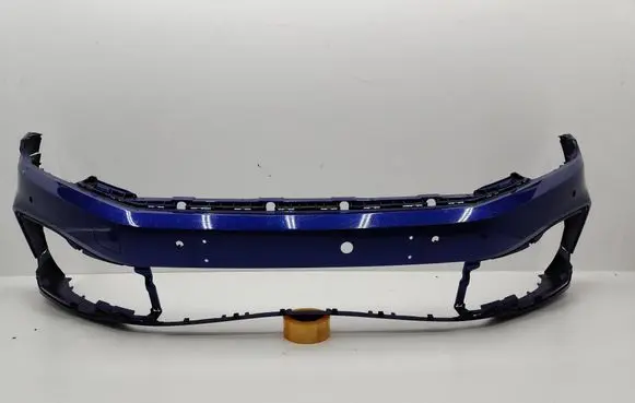 Volkswagen PASSAT B8 Front bumper 3G0807221G
