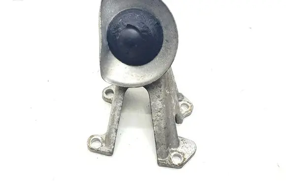 Jaguar XK8 - XKR Engine mounting bracket RF96JV6061A3
