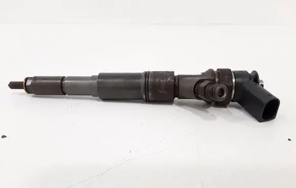 BMW 5 E60 E61 Fuel injector