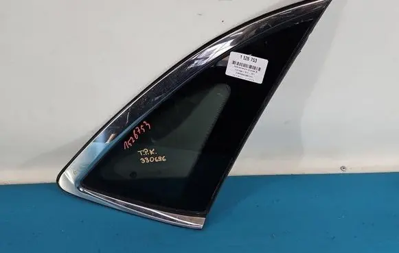 Ford Edge II Rear side window IMPRK1526753