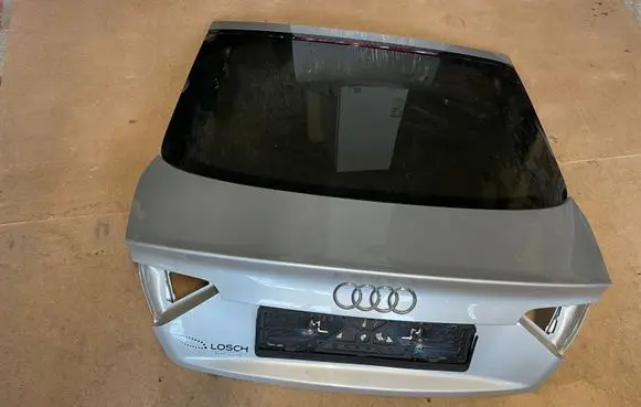 Audi A5 8T 8F Tailgate/trunk/boot lid
