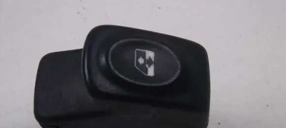 Renault Megane I Electric window control switch