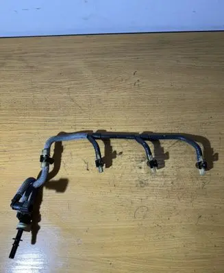 Fuel return line/hose