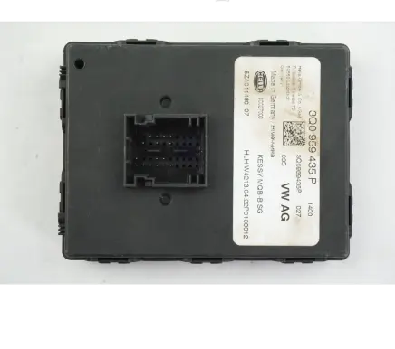 Volkswagen PASSAT B8 Keyless (KESSY) go control unit/module 3Q0959435P