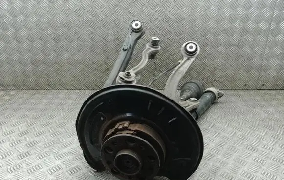 Mercedes-Benz E C207 W207 Rear wheel hub spindle/knuckle A2043500341 A2309810127 A2043504010