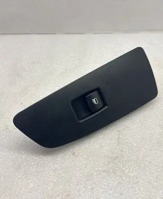 BMW 1 E81 E87 Electric window control switch 6970242 15939870