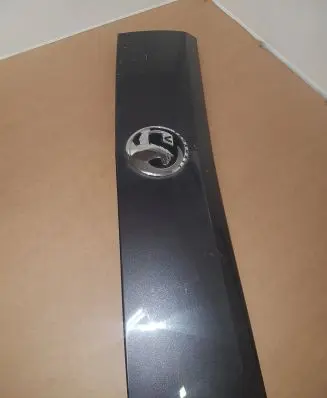 Opel Antara Tailgate trim 96661344