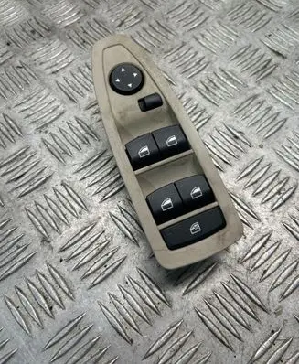 BMW 3 F30 F35 F31 Electric window control switch 9208109