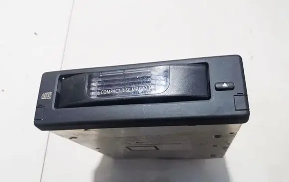BMW 6 E63 E64 CD/DVD changer 6512913185002 65.12-9131850-02