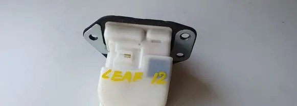 Nissan Leaf I (ZE0) Tailgate/trunk/boot lock/catch/latch