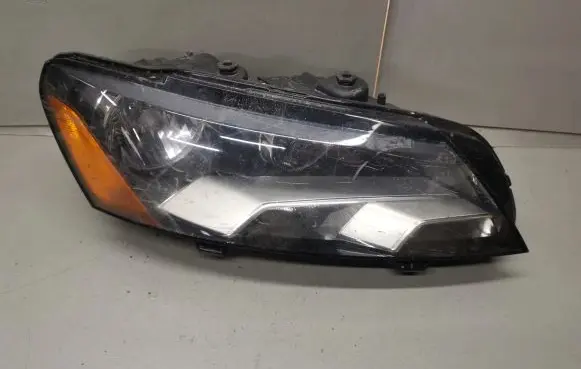 Volkswagen PASSAT B7 USA Headlight/headlamp 561941006A