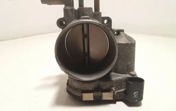 Audi A8 S8 D2 4D Throttle valve 078133062B 0280750836