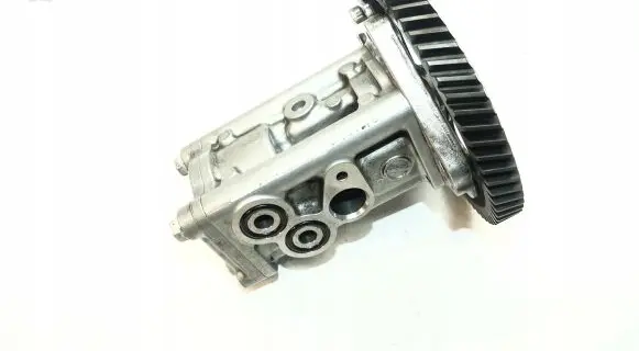 Toyota Land Cruiser (J200) Oil pump 
