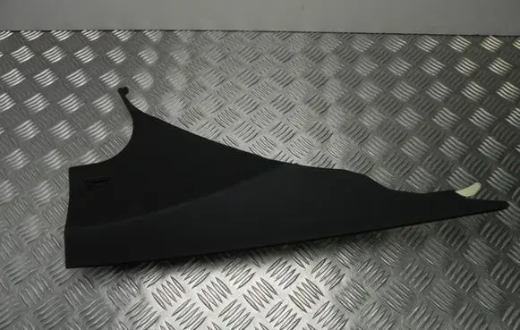 (C) pillar trim