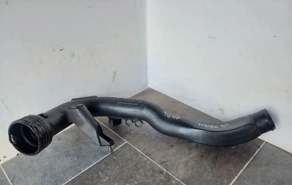 Audi A4 S4 B6 8E 8H Intercooler hose/pipe 8E0145726B