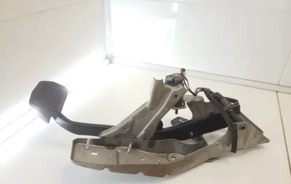 Volvo V60 Brake pedal 11372P07 31341100