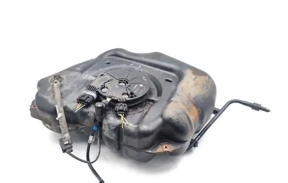 Land Rover Discovery Sport AdBlue liquid reservoir FPLA5J229AB 0444040015 GJ325J228A
