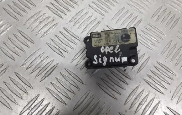 Opel Signum Central body control module 09180200