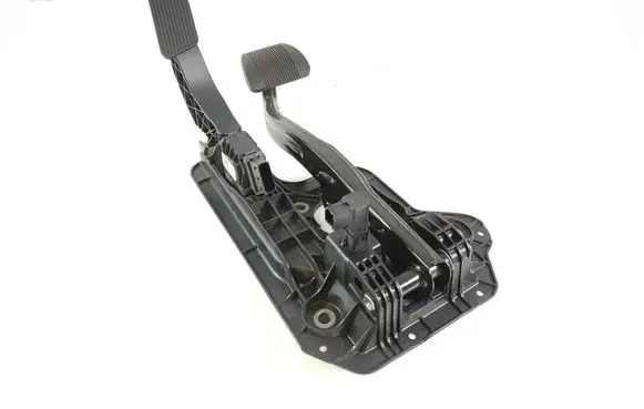 Chrysler Pacifica Brake pedal 04581677AB