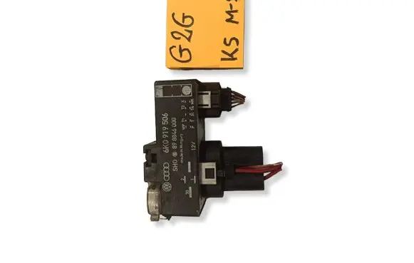 Volkswagen Polo III 6N 6N2 6NF Glow plug pre-heat relay 6K0919506