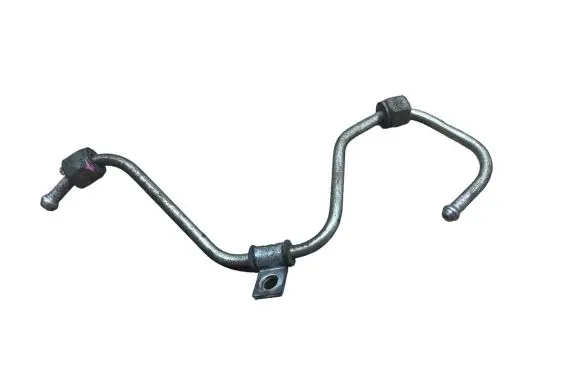 Mitsubishi Pajero Fuel injector supply line/pipe 