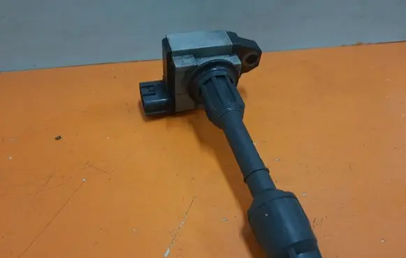 Nissan Pathfinder R50 High voltage ignition coil 224484W011