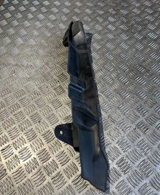 Audi A3 S3 A3 Sportback 8P Fender foam support/seal 8P0821112B